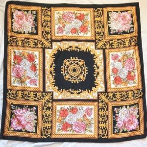 🌸 Fattorseta Vintage Floral Gold Scrollwork Scarf Hermes Style Mobwife Luxury